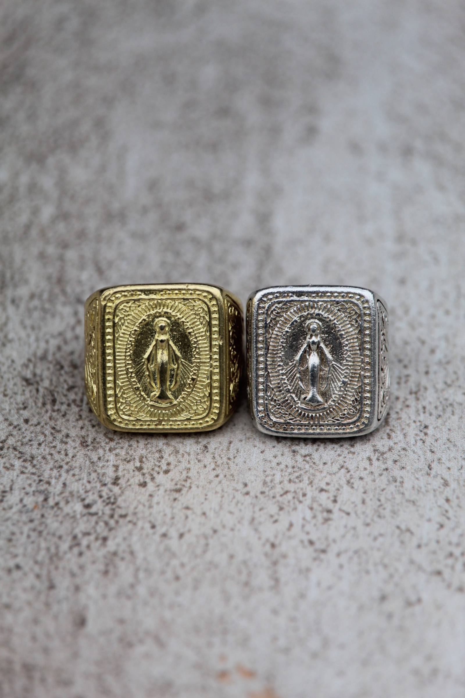 Anillo Virgen de los Rayos Plata — Co Rivera Chile