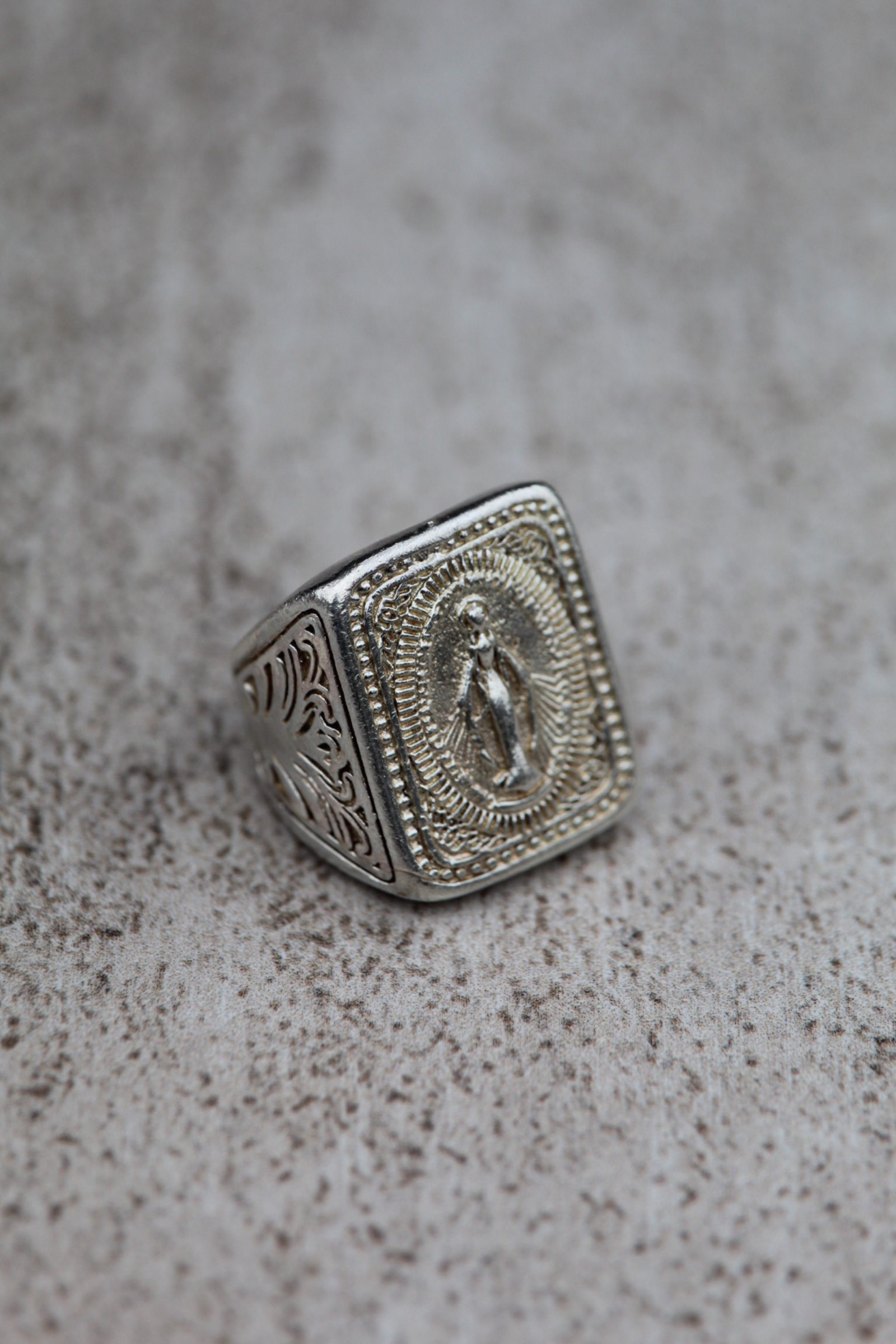 Anillo Virgen de los rayos Plata