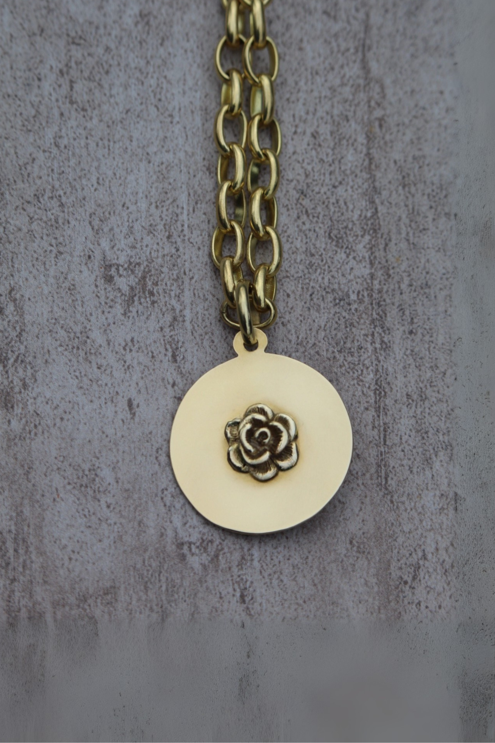Medalla flor bronce