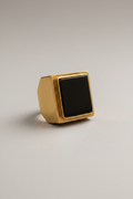 Anillo Ónix Cuadrado Bronce — Co Rivera Chile