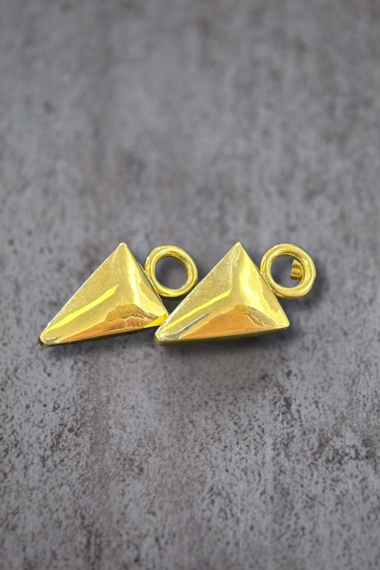 Aros triangulo bronce