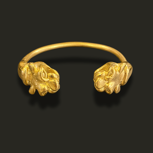 Esclava dos leones bronce
