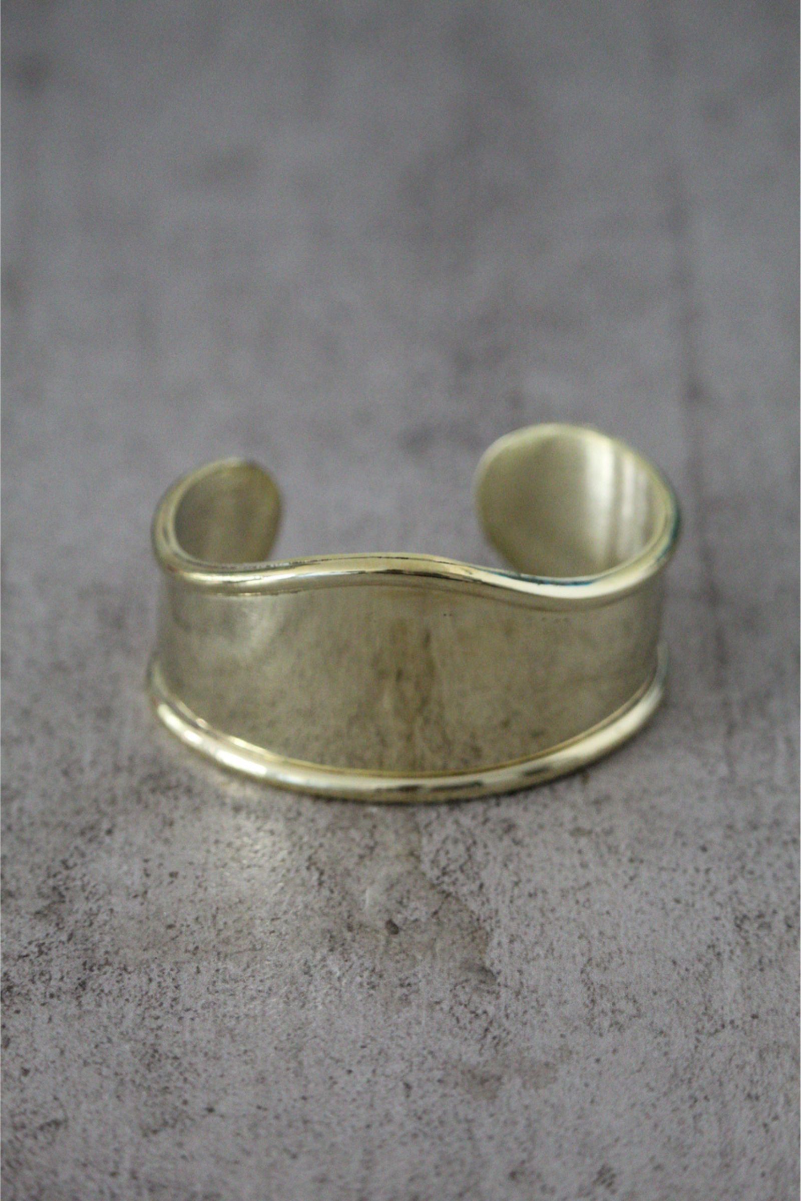 Esclava Irregular Bronce — Co Rivera Chile