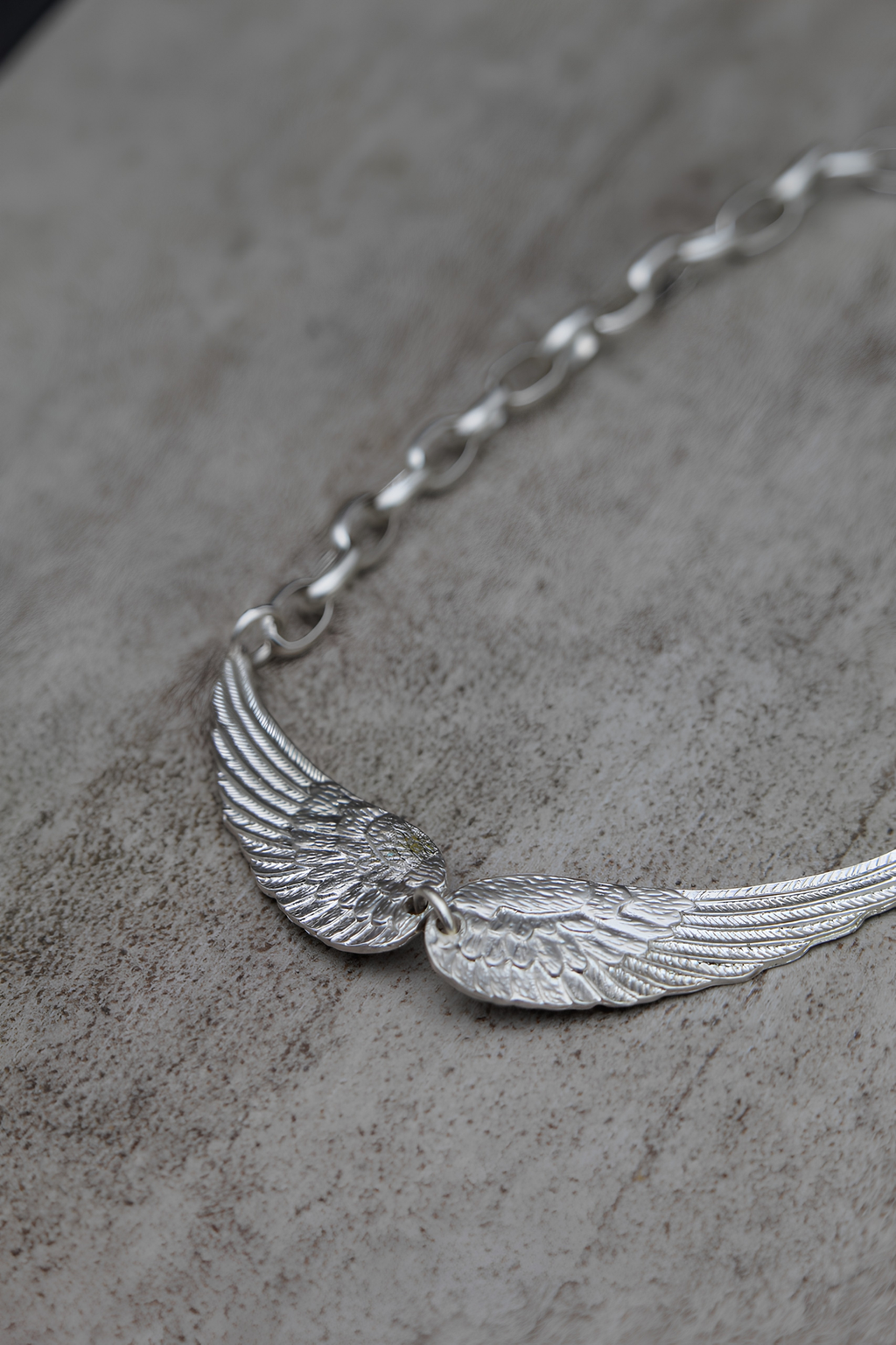 Collar de alas plata