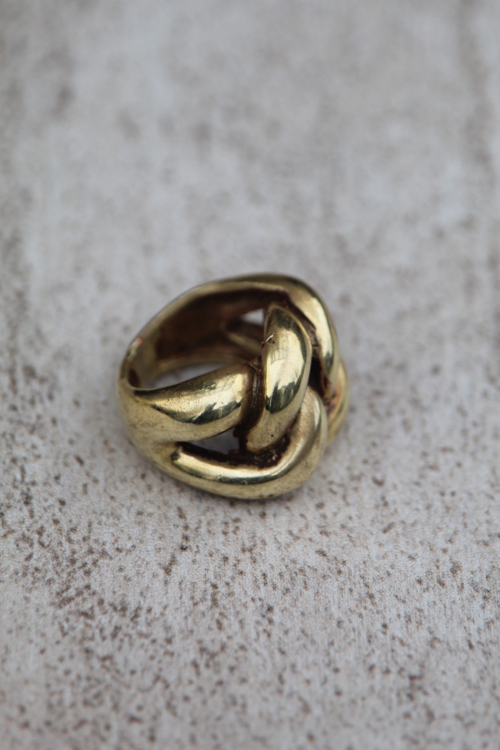 Anillo nudo bronce