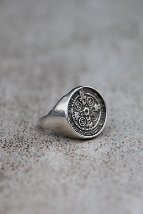 Anillo Chevalier San Benito Plata — Co Rivera Chile