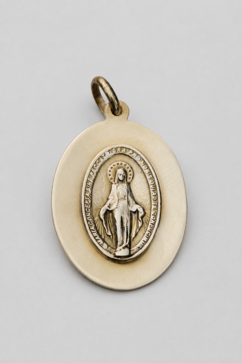 Medalla virgen bronce