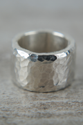 Anillo Machacado Plata L — Co Rivera Chile