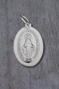 Medalla Virgen Plata Small — Co Rivera Chile