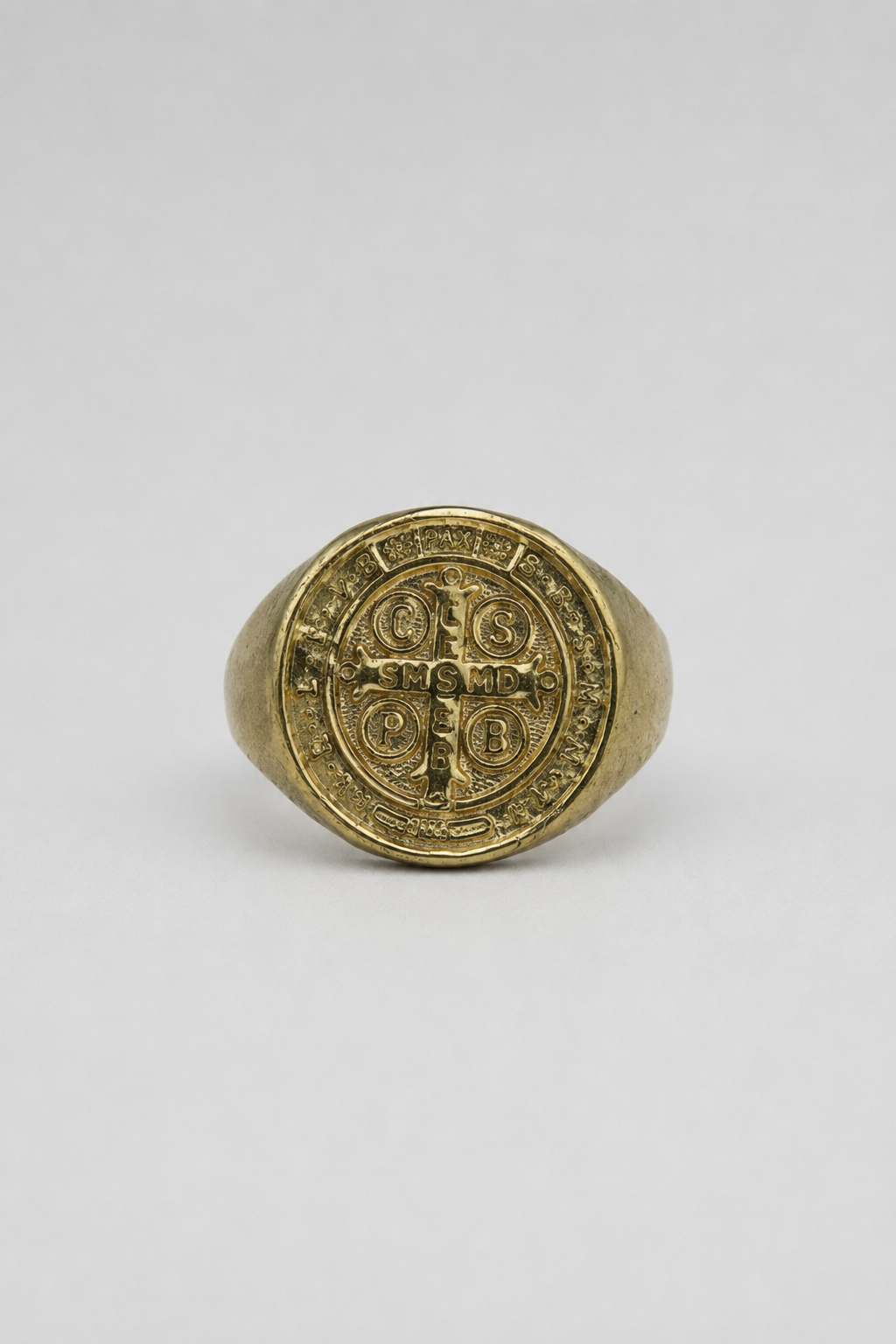 Anillo chevalier San Benito bronce