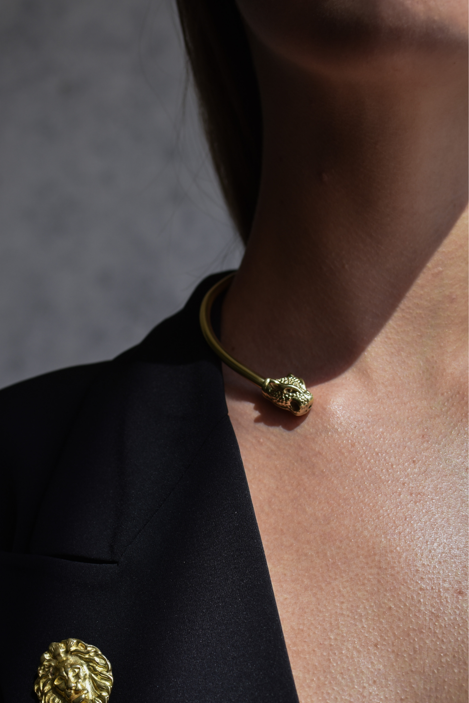 Chocker Puma bronce