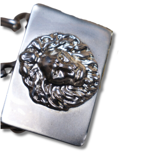 Colgante placa león plata