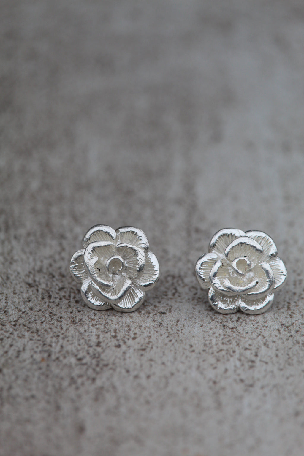 Aros flor plata