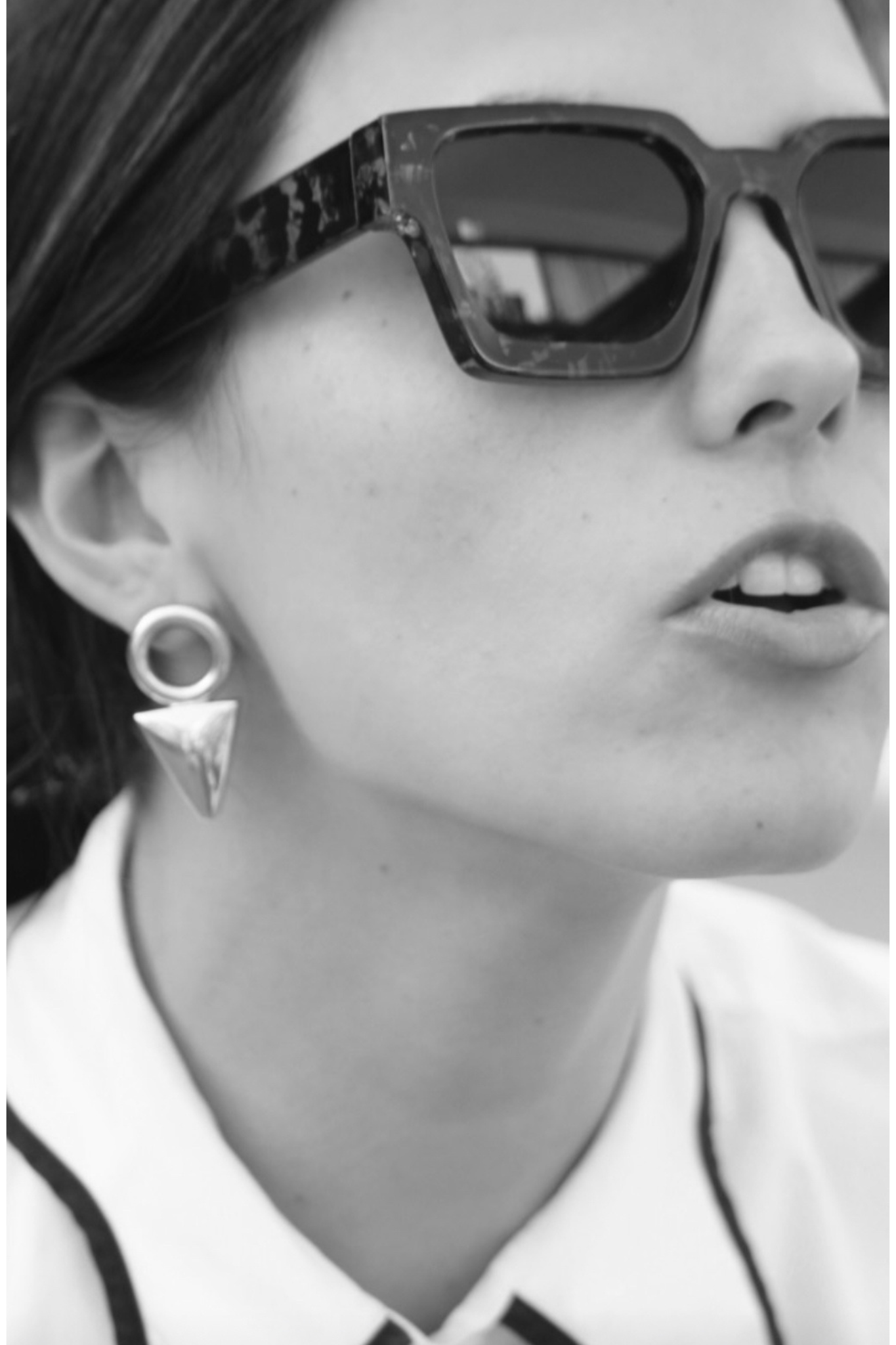 Aros triángulo plata