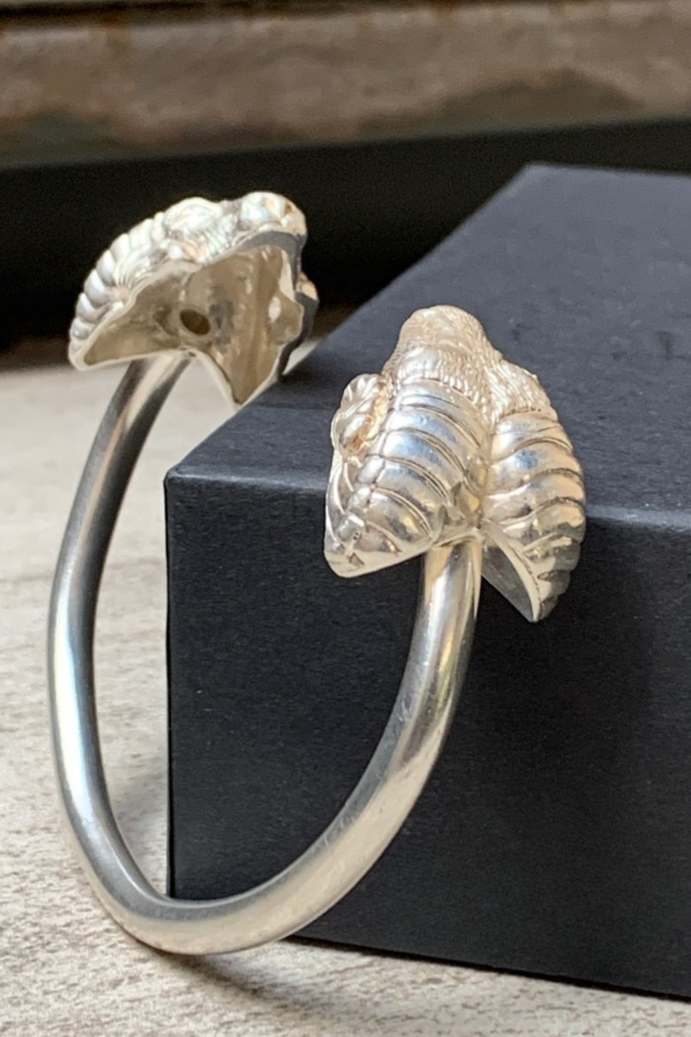 Esclava carnero plata