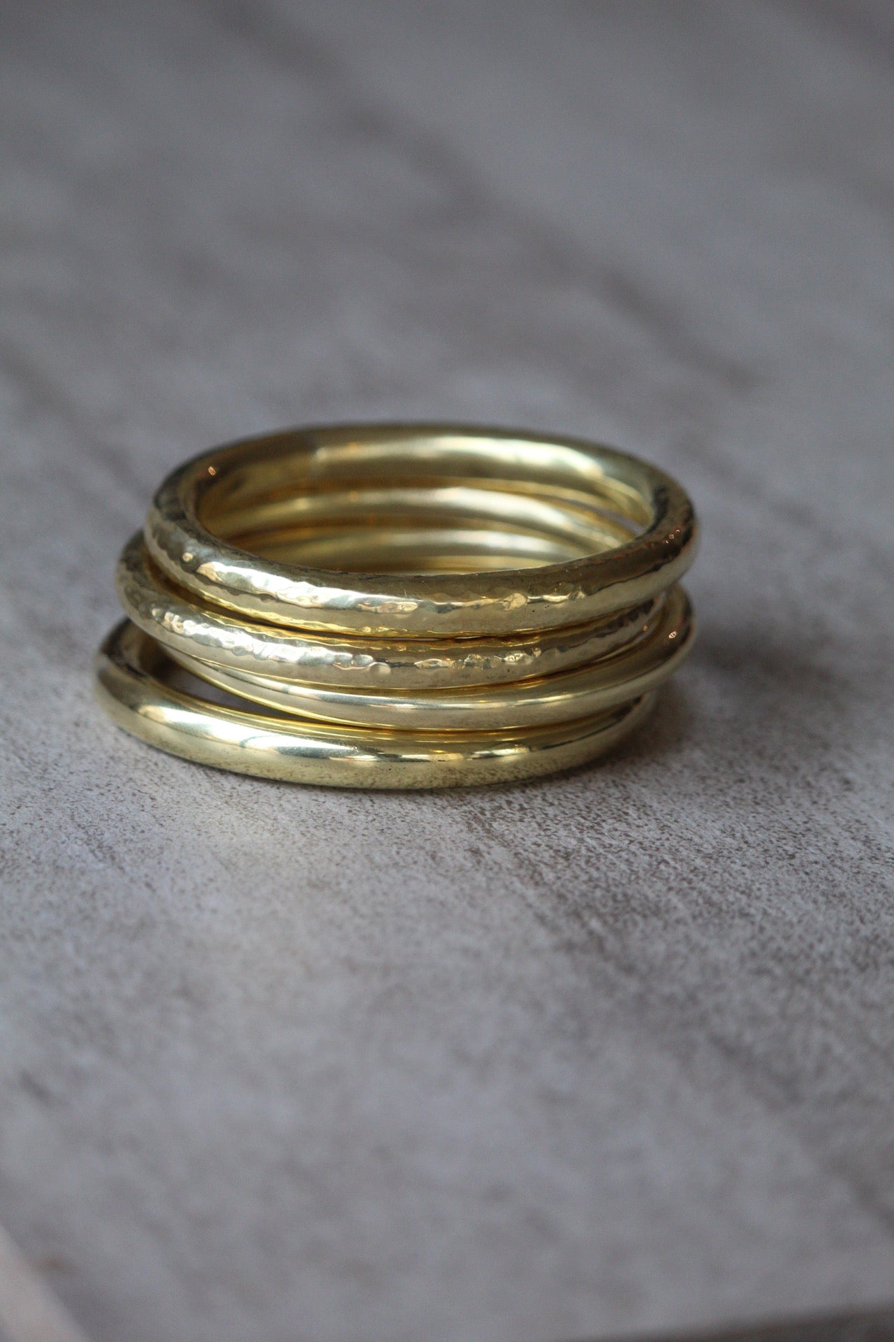 Esclava tubular machacada bronce
