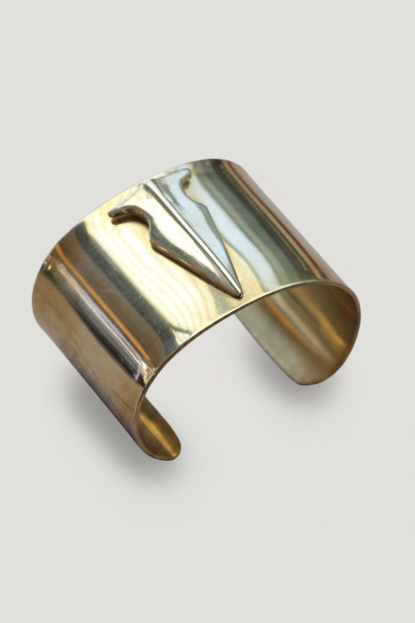 Esclava punta flecha bronce