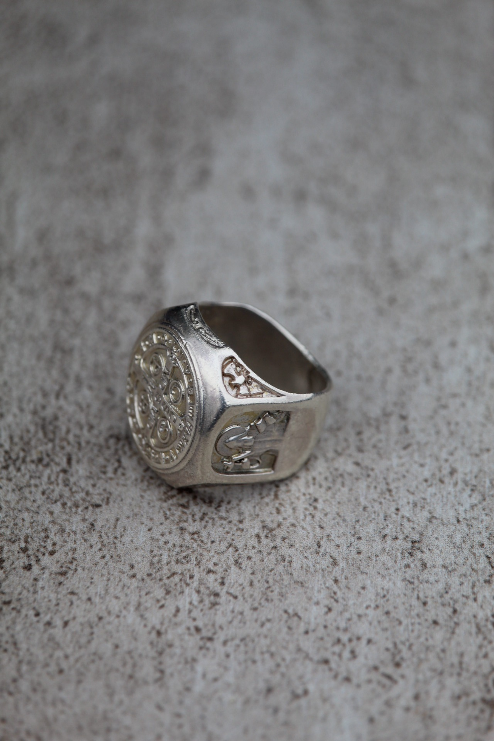 Anillo San Benito Plata