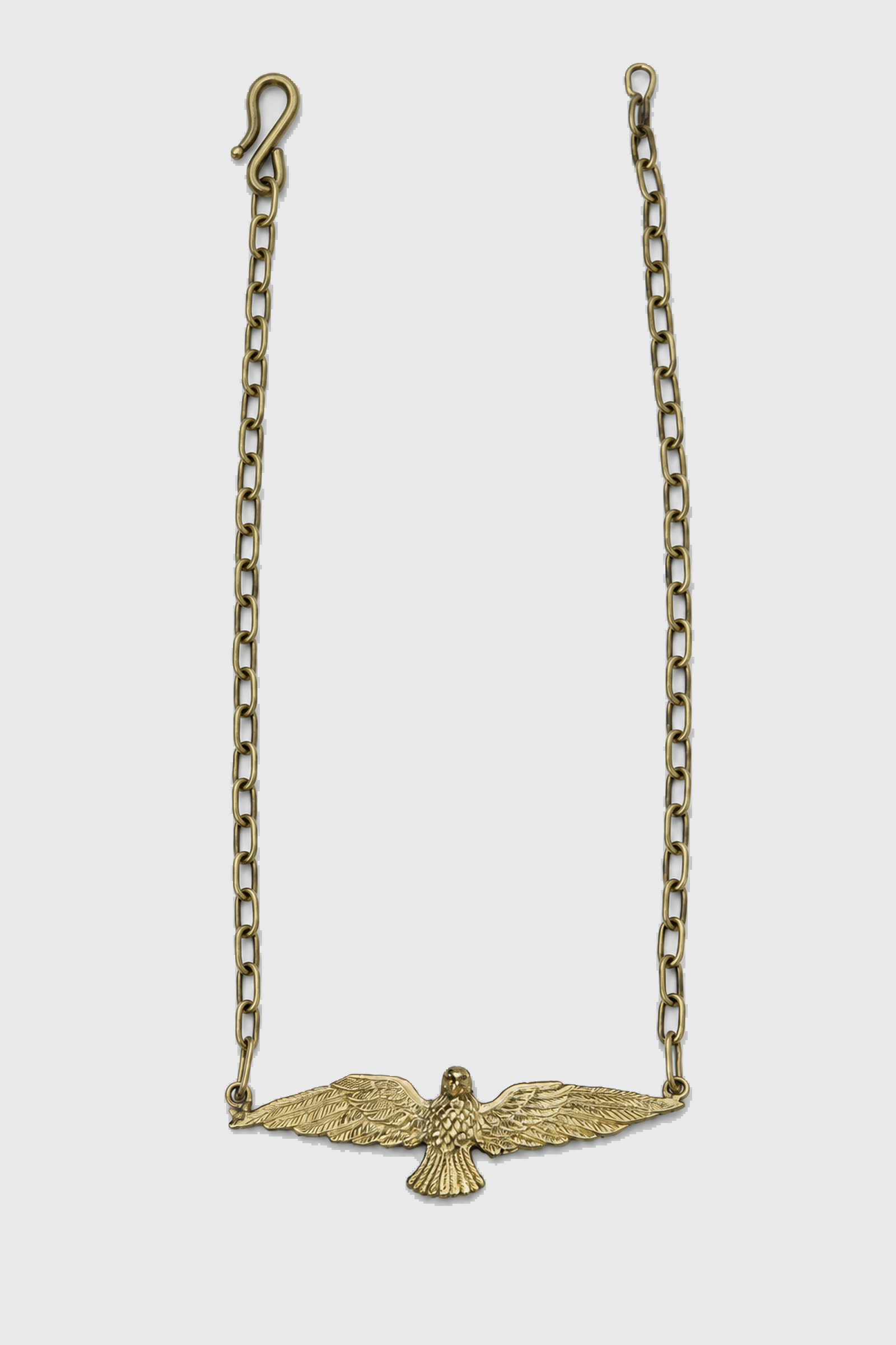 Collar águila bronce — fondo #E9E9E9