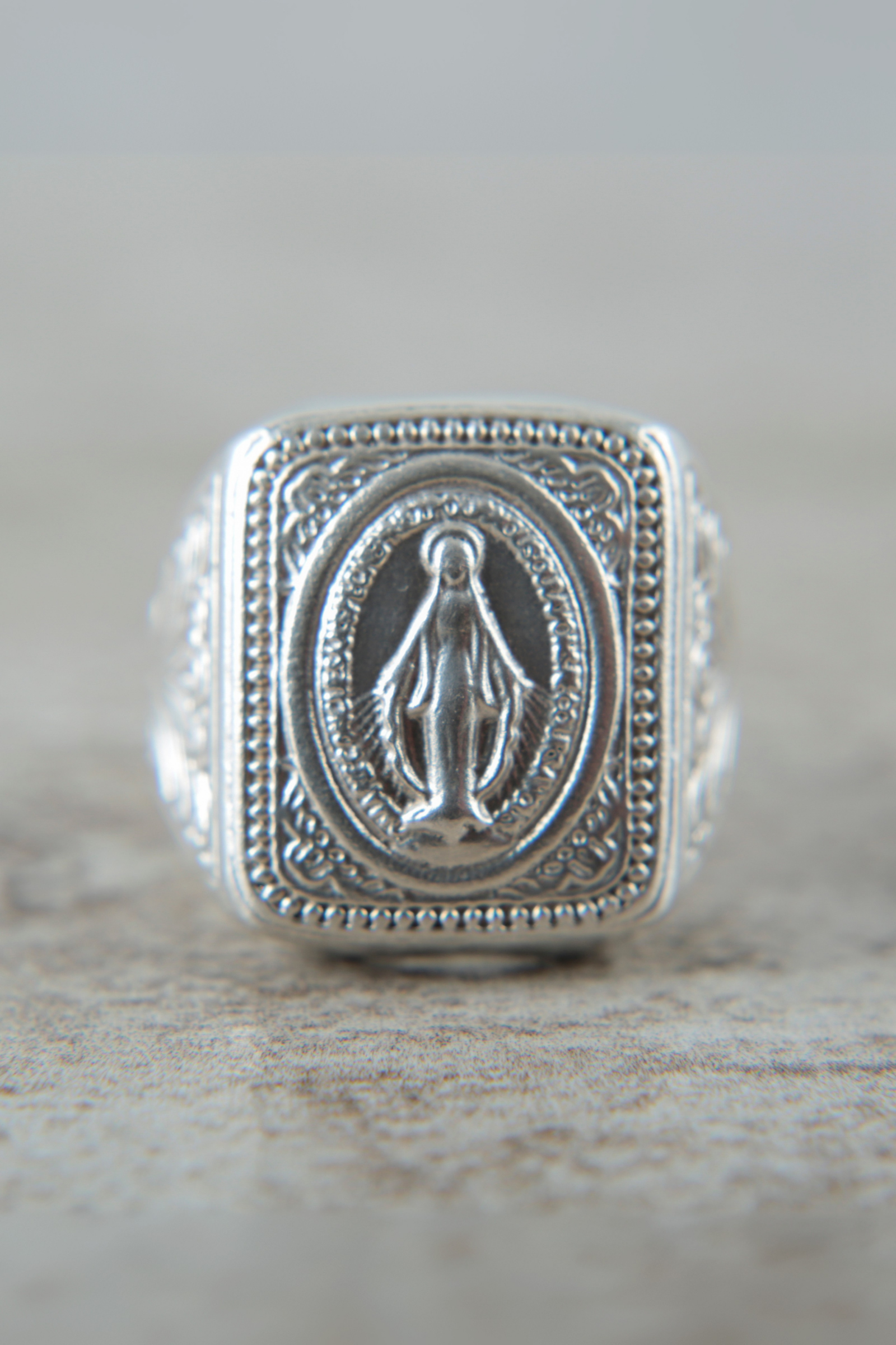 Anillo Virgen de los rayos Plata